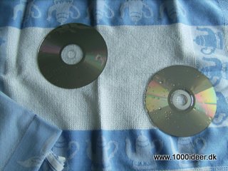 Billig CD-rens med lunkent vand og opvaskemiddel 