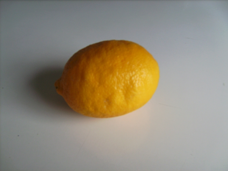 Rivbar citron eller appelsin